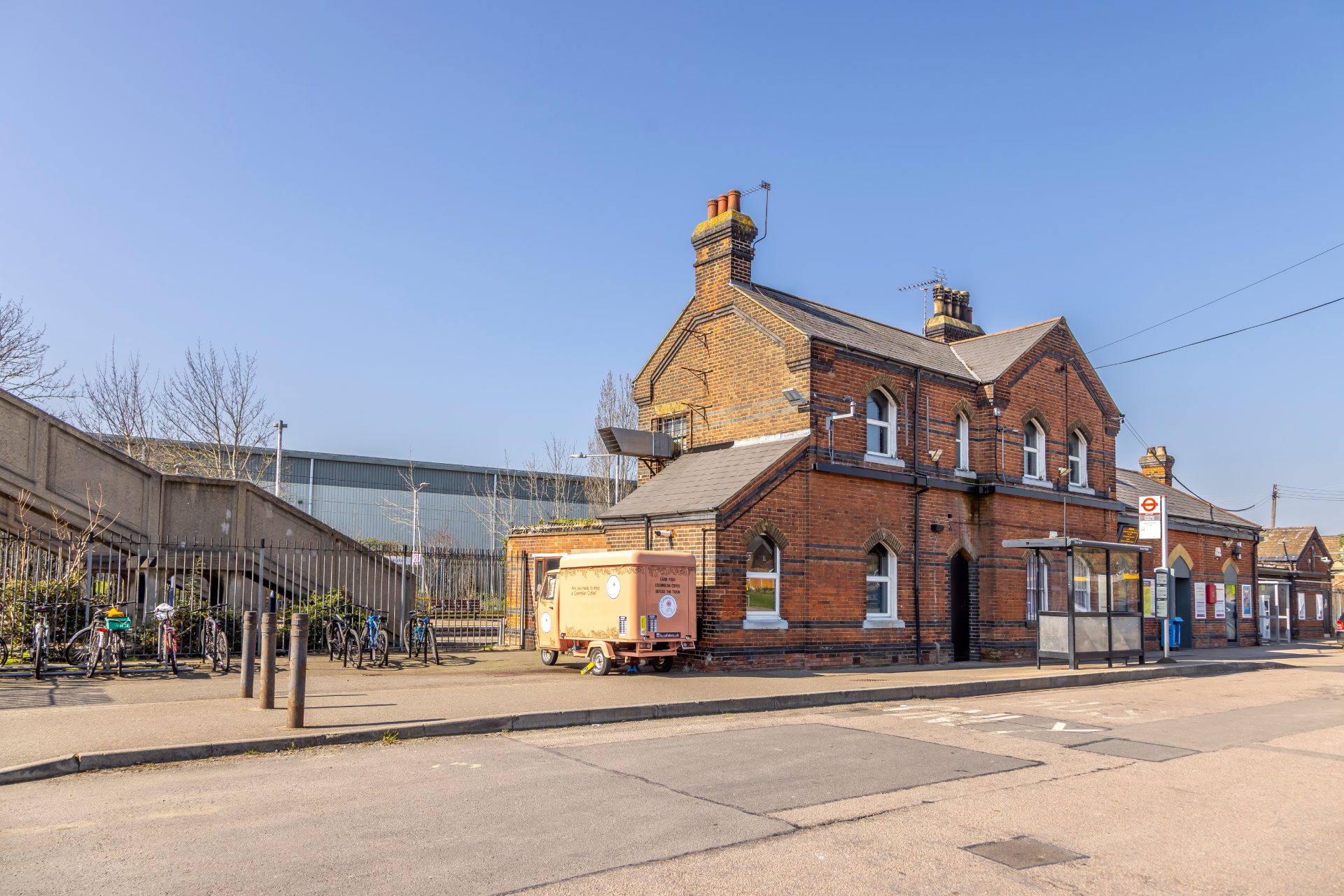  69eb4f05ed119 69eb4f05ed11bockendon.jpg