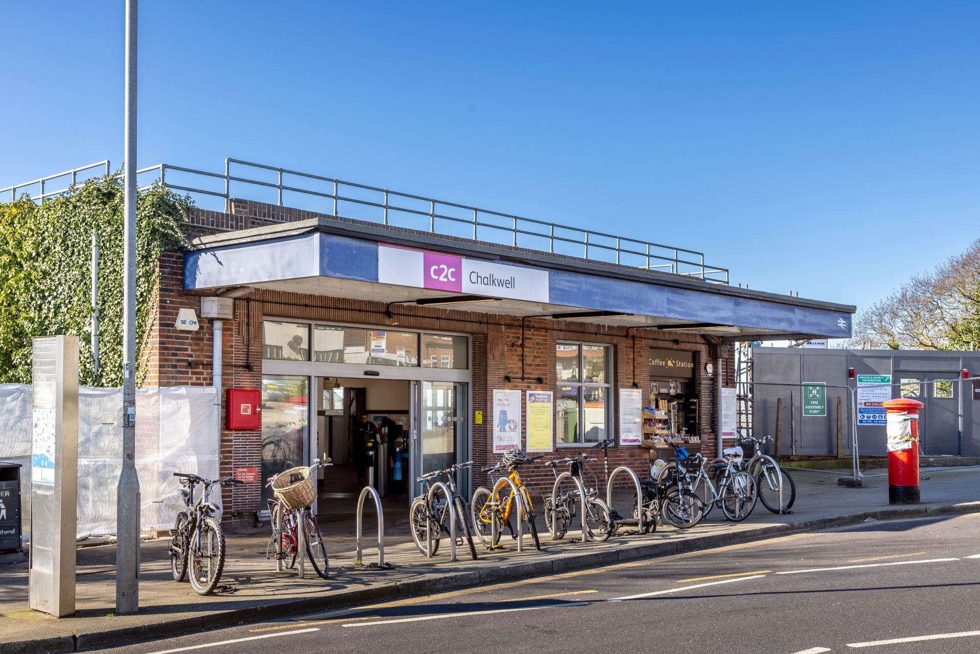  69eb5375c5554 69eb5375c5556chalkwell.jpg