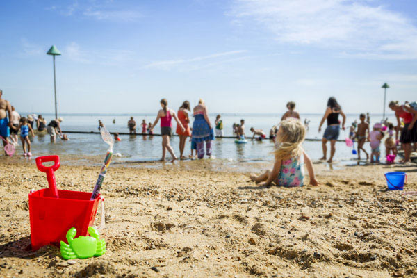 leigh on sea beach
