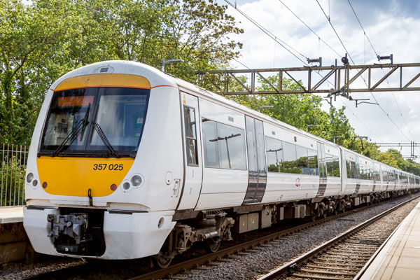 c2c train travelling to lakeside shopping centre