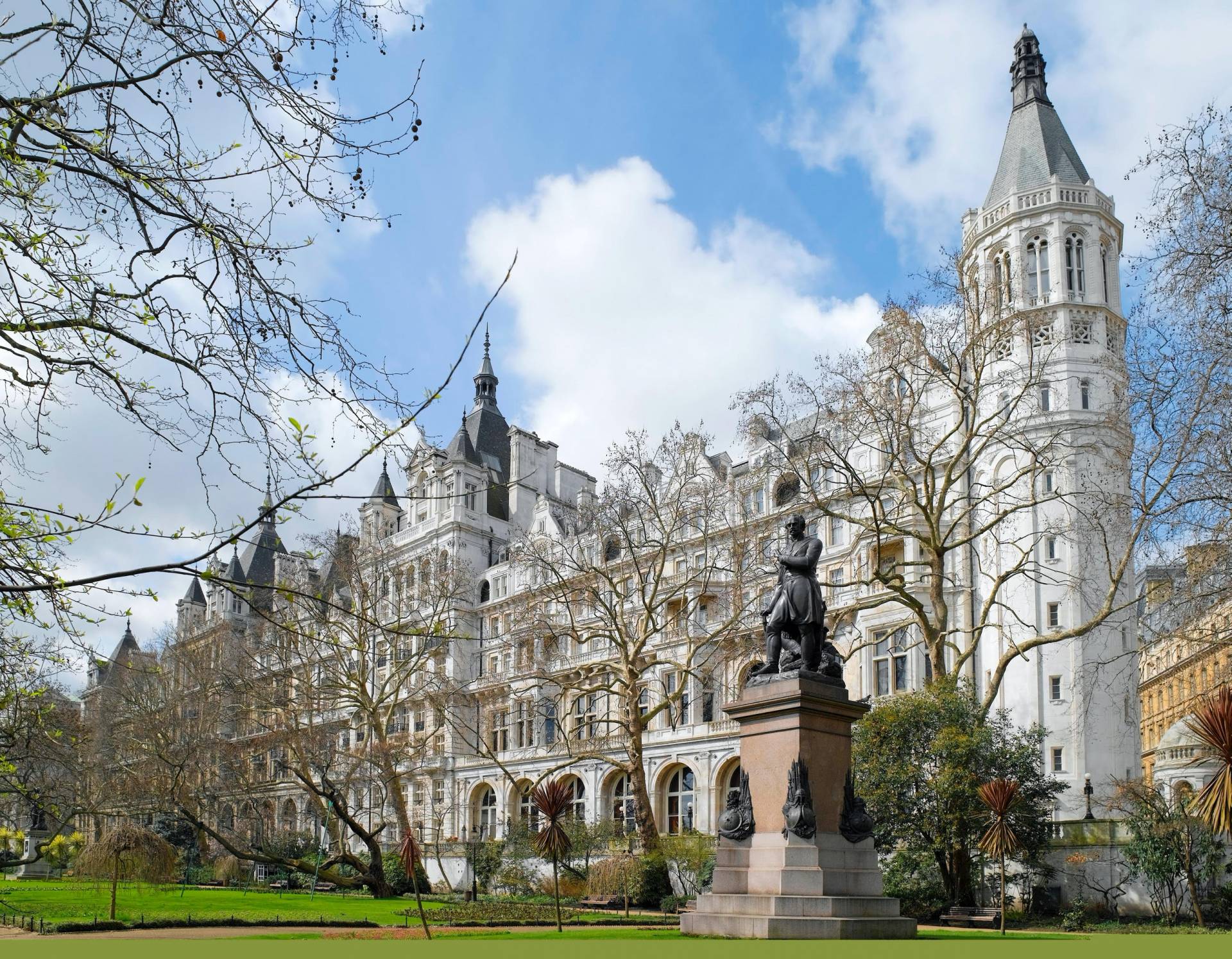 Royal Horseguards Hotel