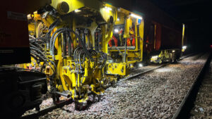 6a8c065c05819 6a8c065c0581btamper Working To Treat Dried Out Soil On Anglia.jpg